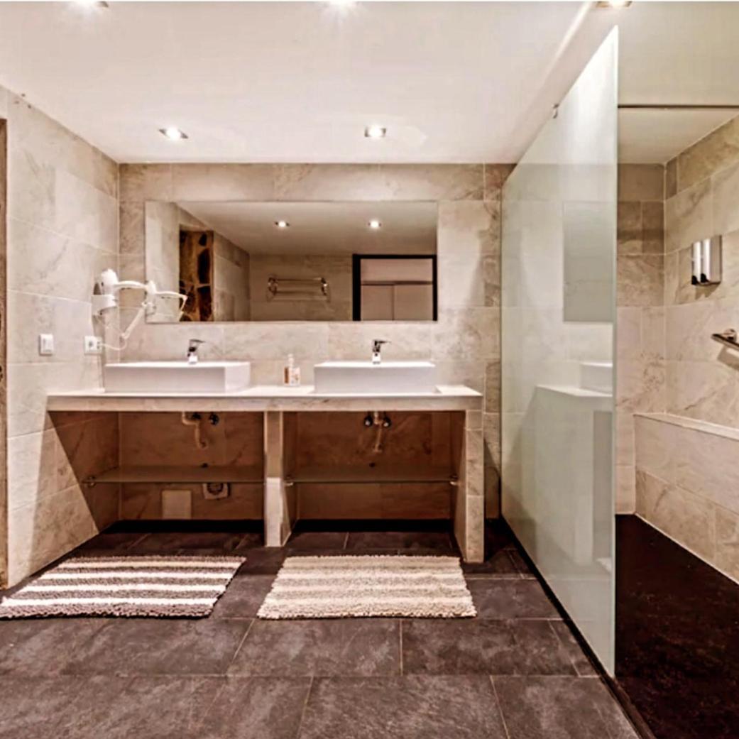 Villa La Roca Madrid 瓜达拉马 外观 照片