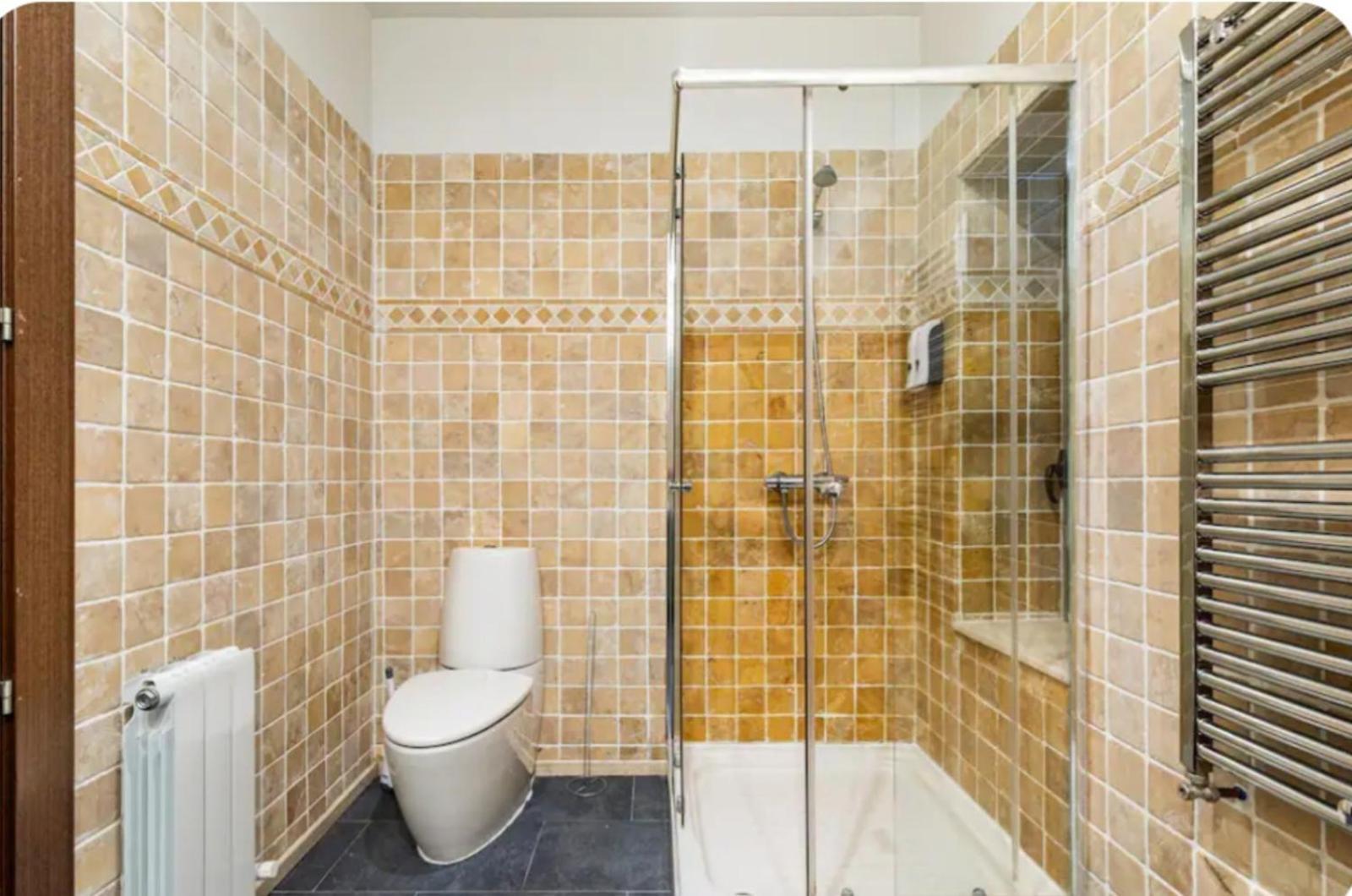 Villa La Roca Madrid 瓜达拉马 外观 照片